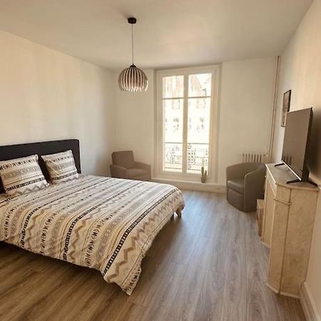 Studio De La Belle Vue Charleville-Mézières Dış mekan fotoğraf