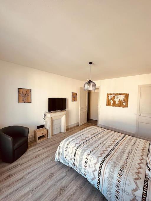 Studio De La Belle Vue Charleville-Mézières Dış mekan fotoğraf