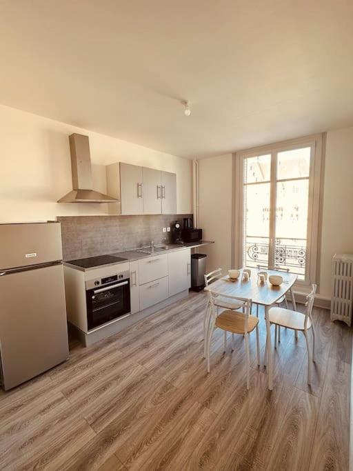 Studio De La Belle Vue Charleville-Mézières Dış mekan fotoğraf